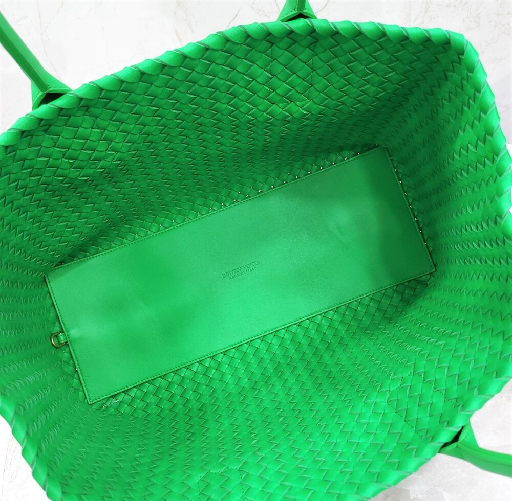 [럭스유] (새상품) 보테가베네타 미디움 까바 토트백