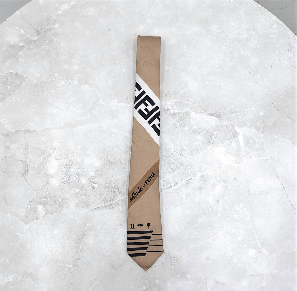 [럭스유] 펜디 FF 실크 모노그램 넥타이
