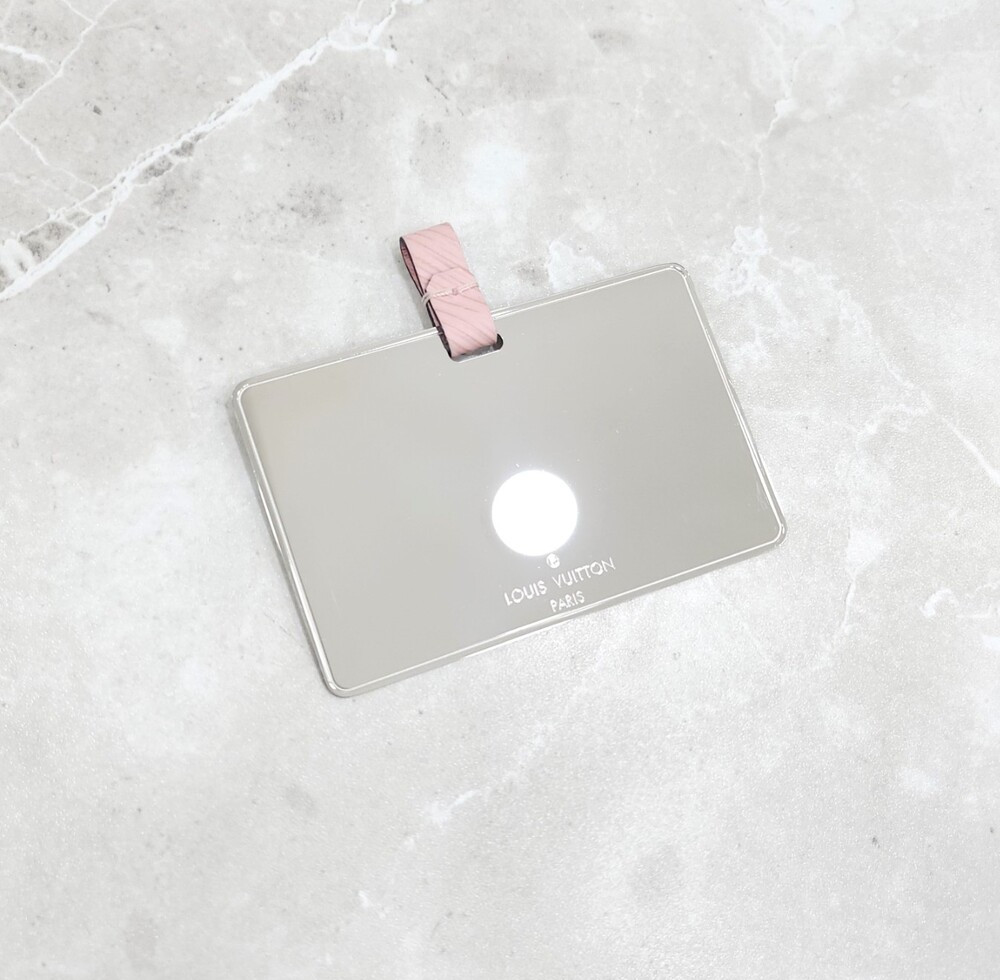 [럭스유] 루이비통 LV 에피 트위스트 체인 숄더백