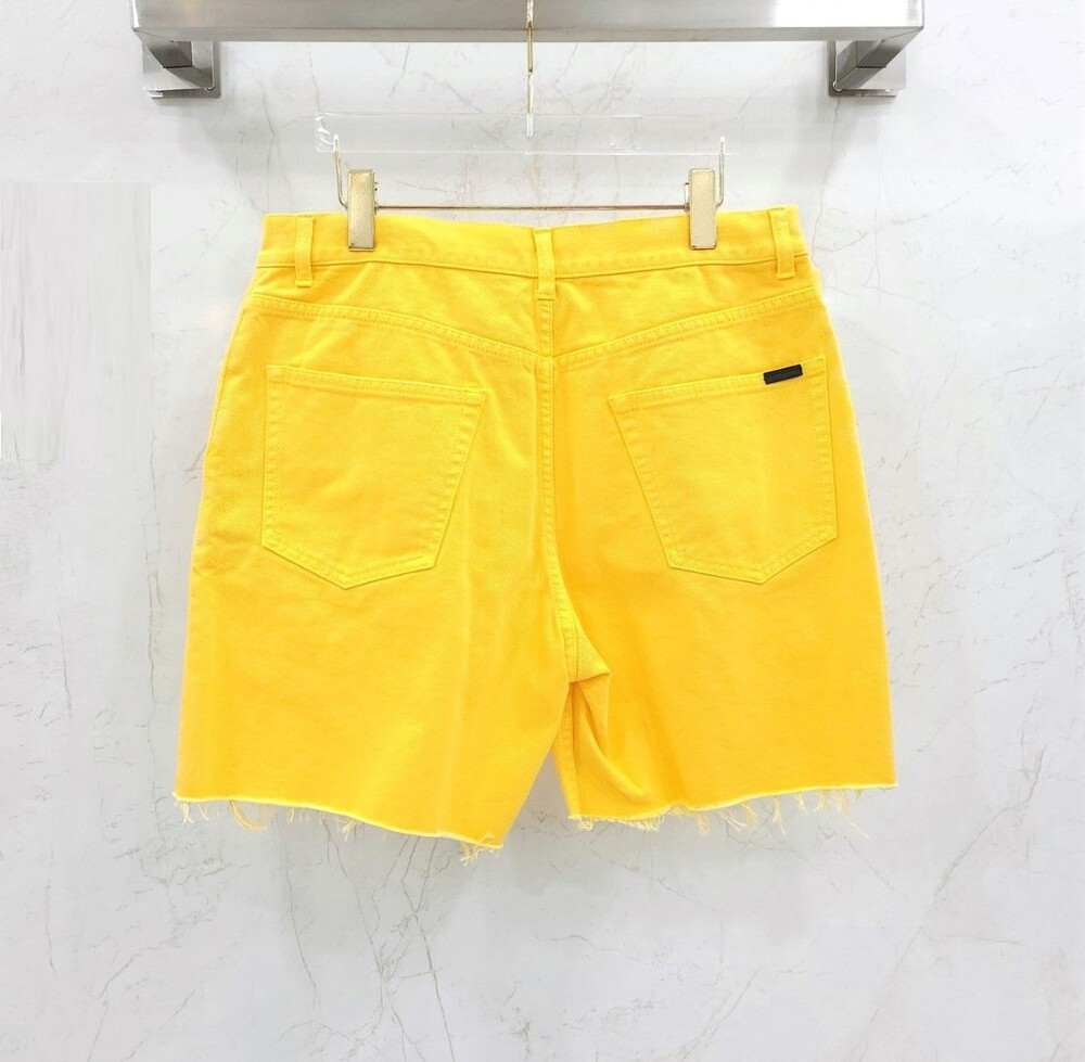 [럭스유] (새상품) 30 / 생로랑 로우 엣지 옐로우 데님 쇼츠