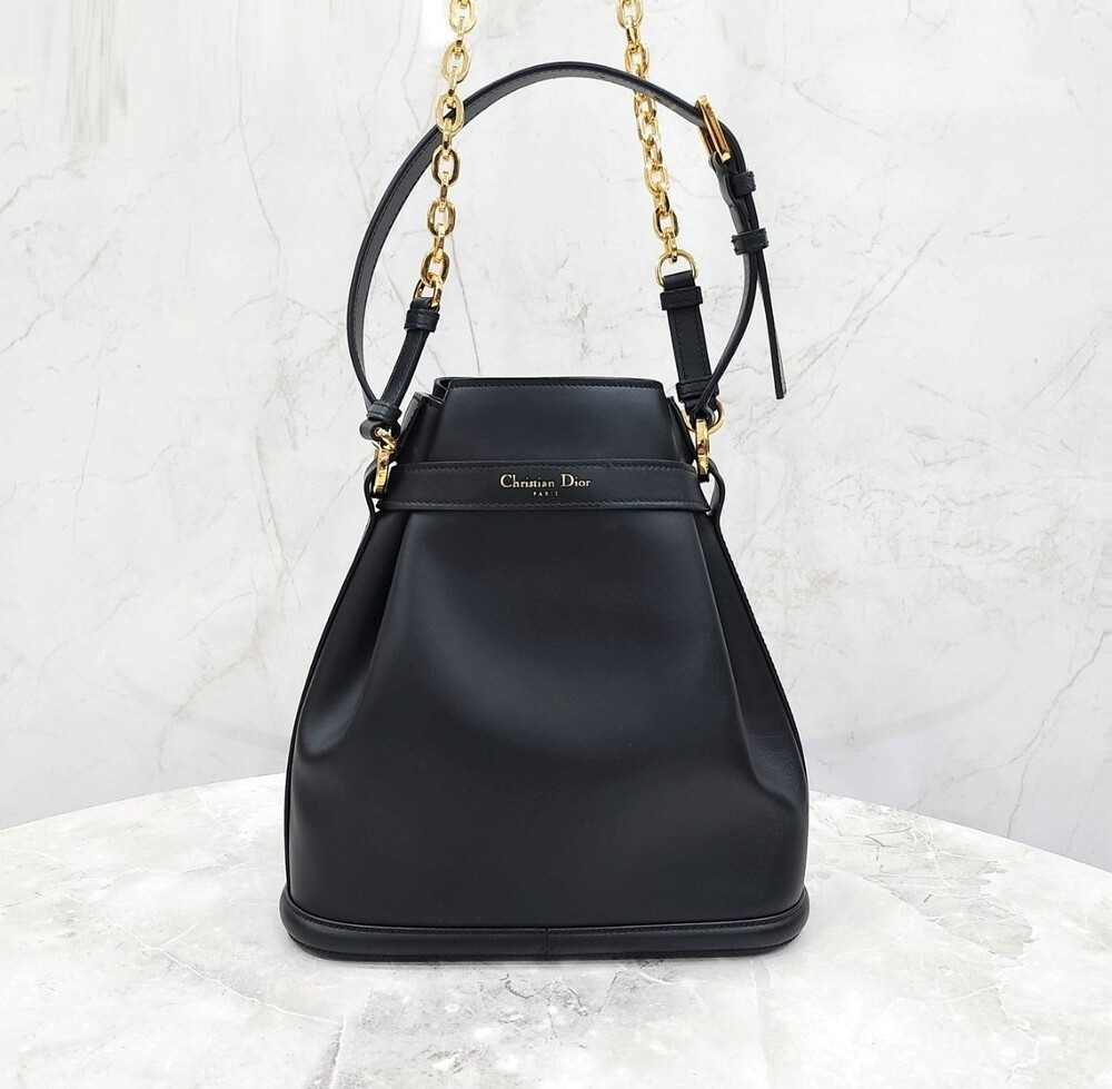 [럭스유] 디올 쎄 디올 블랙 CD 미디엄 백 M2271UBHA_M900