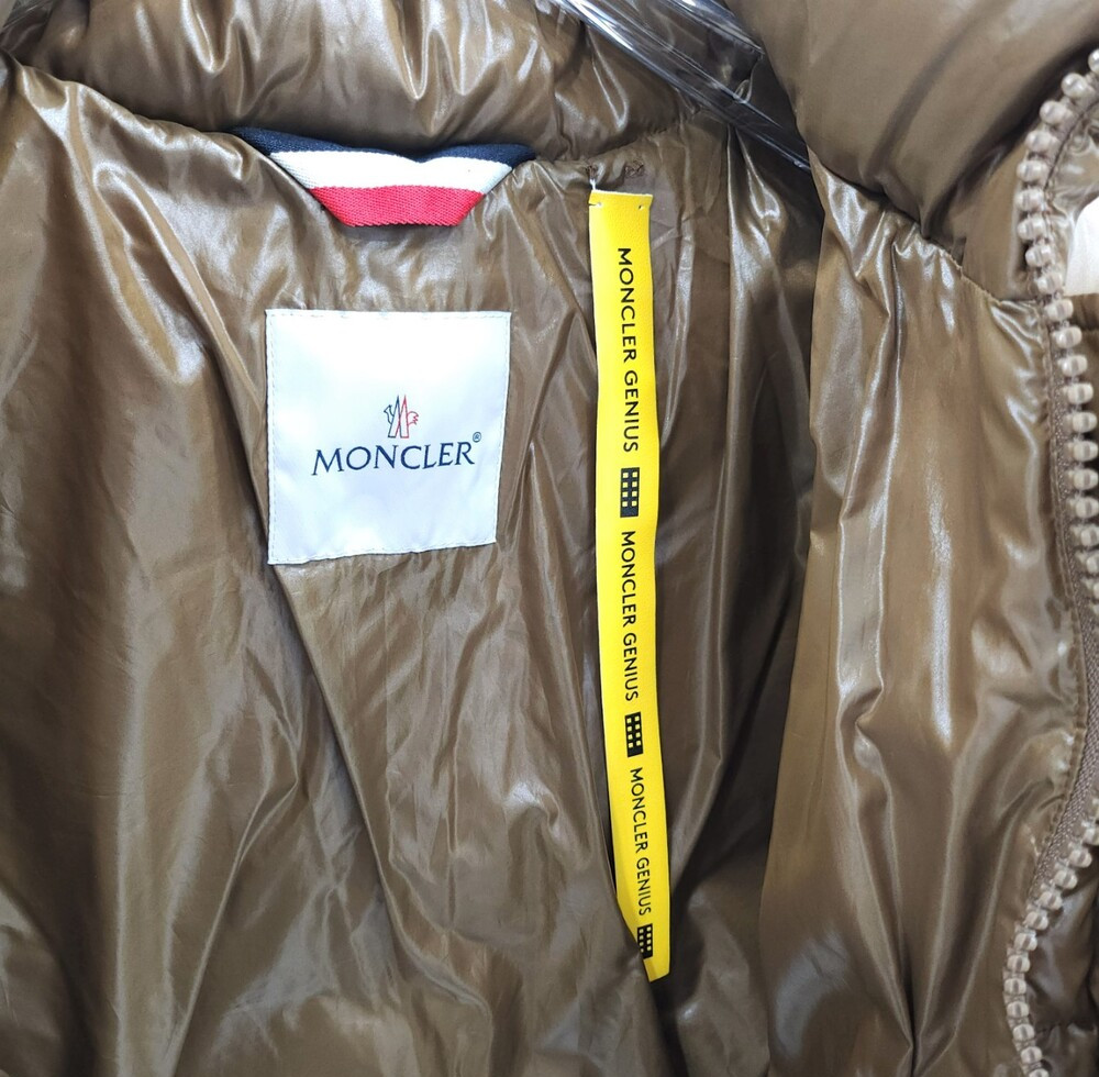 [럭스유] 1 / 몽클레어 지니어스 램버트 빅로고 패딩