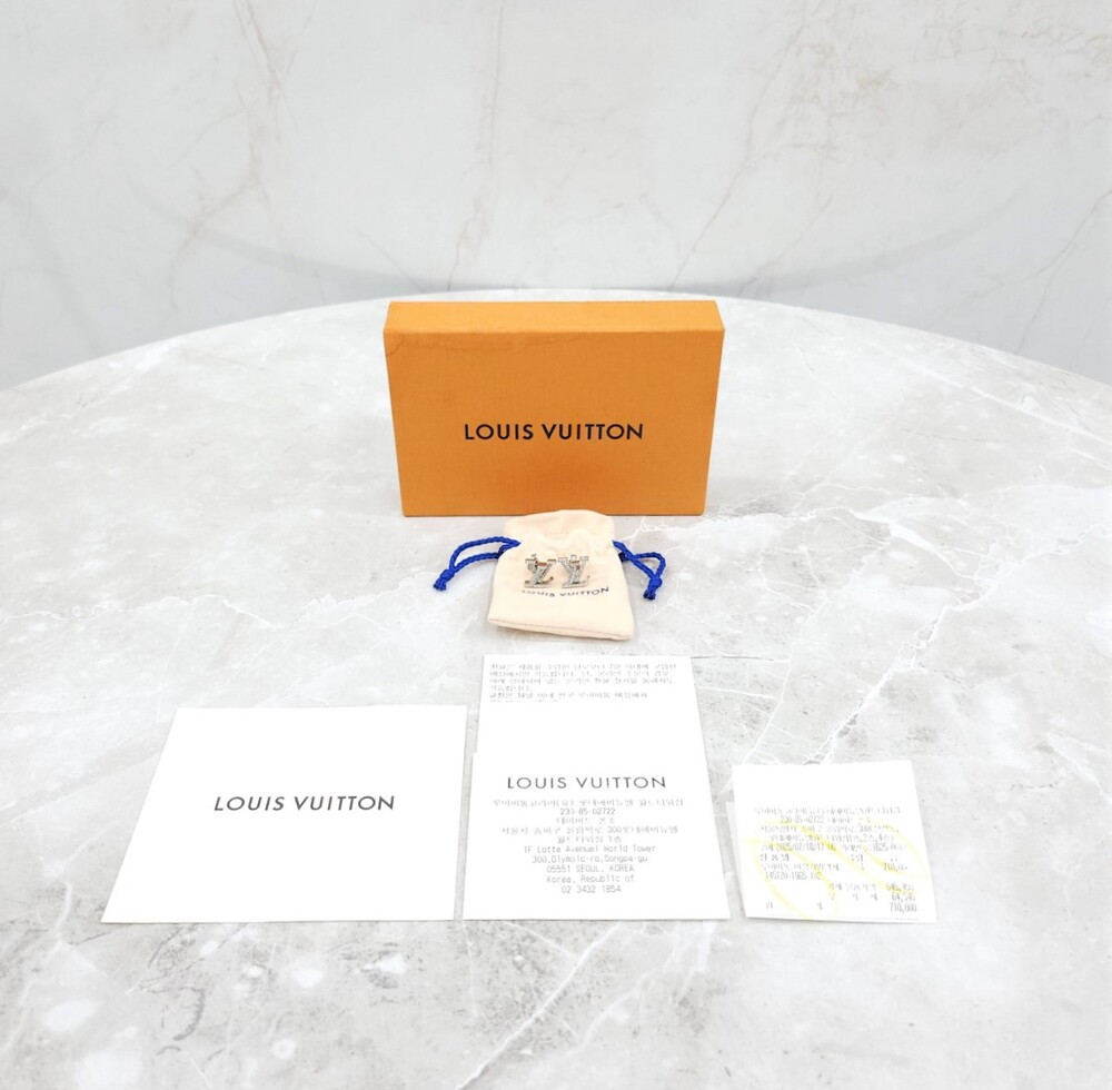 [럭스유] (새상품) 루이비통 LV 아이코닉 큐빅 귀걸이 M00608