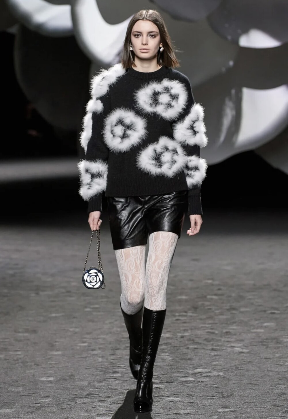 [럭스유] (새상품) 36 / 샤넬 런웨이 캐시미어 스웨터