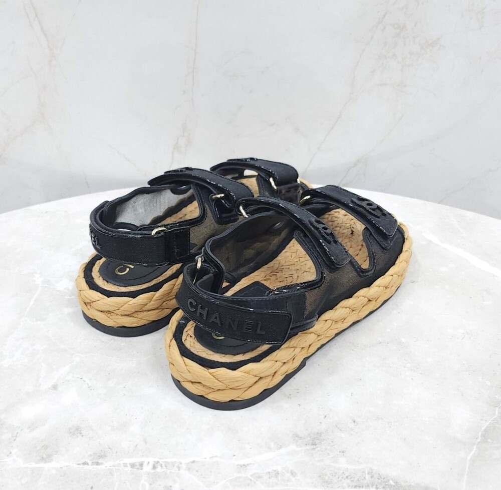 [럭스유] (새상품) 35 / 샤넬 CC로고 메쉬 벨크로 샌들 블랙