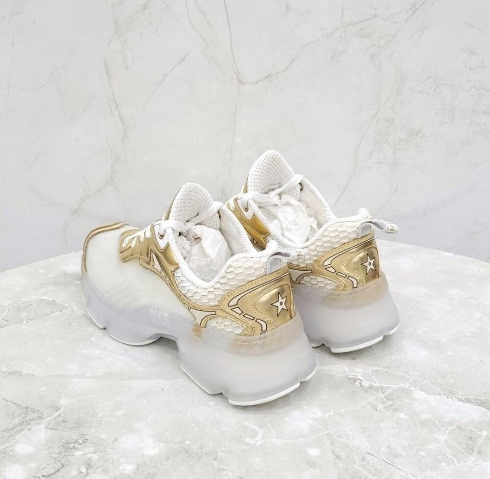 [럭스유] 39 / 디올 바이브 테크니컬 스니커즈