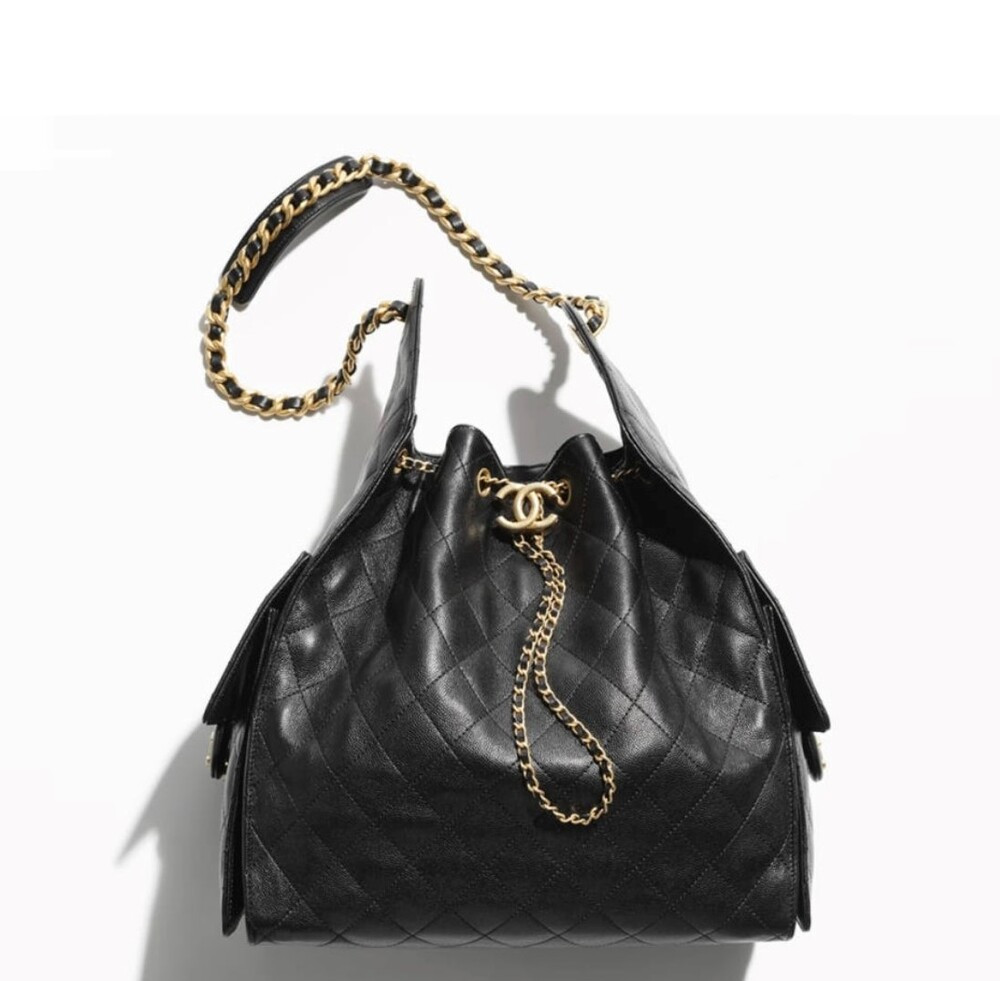 [럭스유] (새상품) 샤넬 25 호보백 미듐 블랙 금장 AS5311