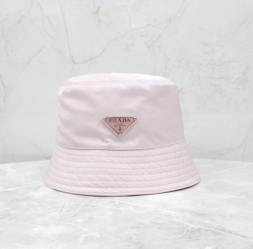 [럭스유] (새상품) 프라다 핑크 리나일론 메탈로고 버킷햇 M 1HC137