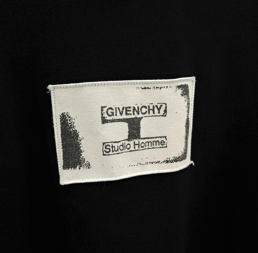 [럭스유] XXL / 지방시 사각패치 로고 오버 후드티