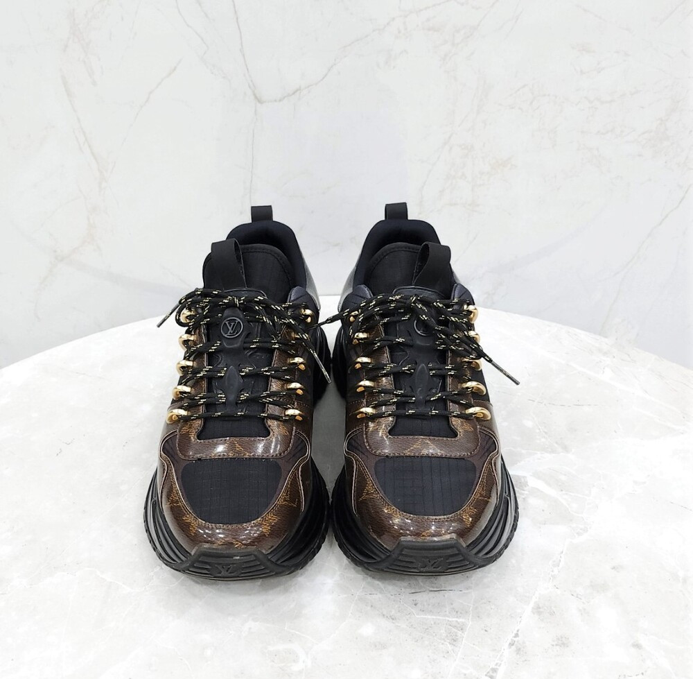 [럭스유] 5 / 루이비통 모노그램 펄스 스니커즈