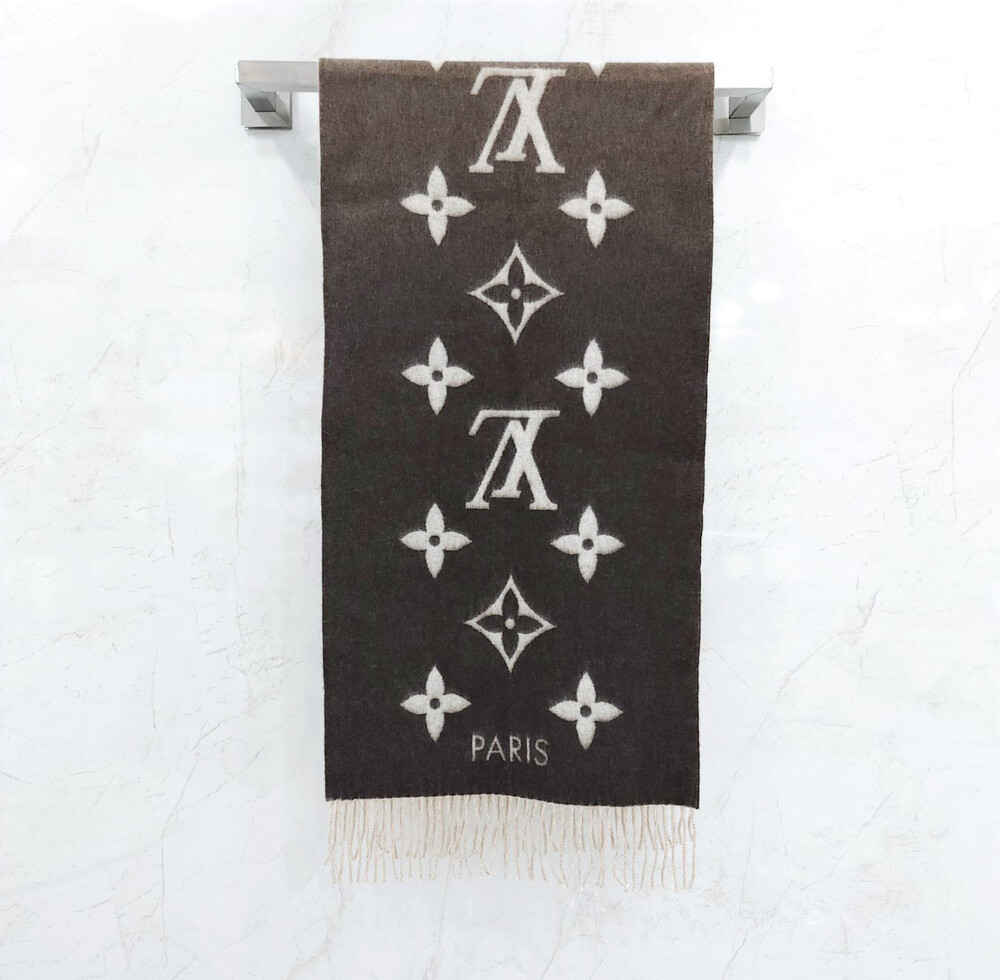 [럭스유] 루이비통 레이캬비크 모노그램 캐시미어 머플러 A73675