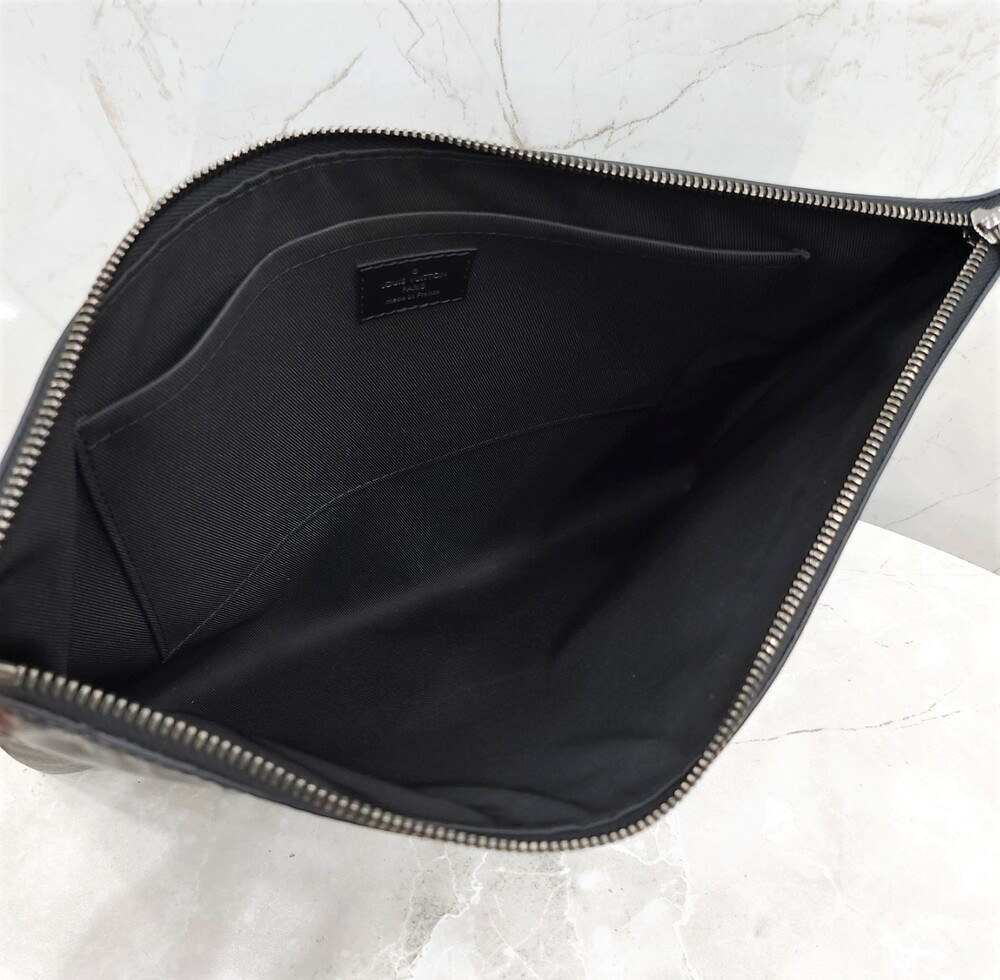 [럭스유] 루이비통 포쉐트 아폴로 디스커버리 클러치 M62291