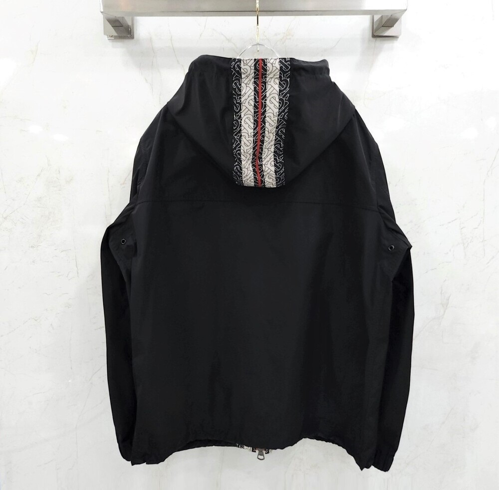 [럭스유] XL / 버버리 블랙 스트라이프 로고 후드 바람막이