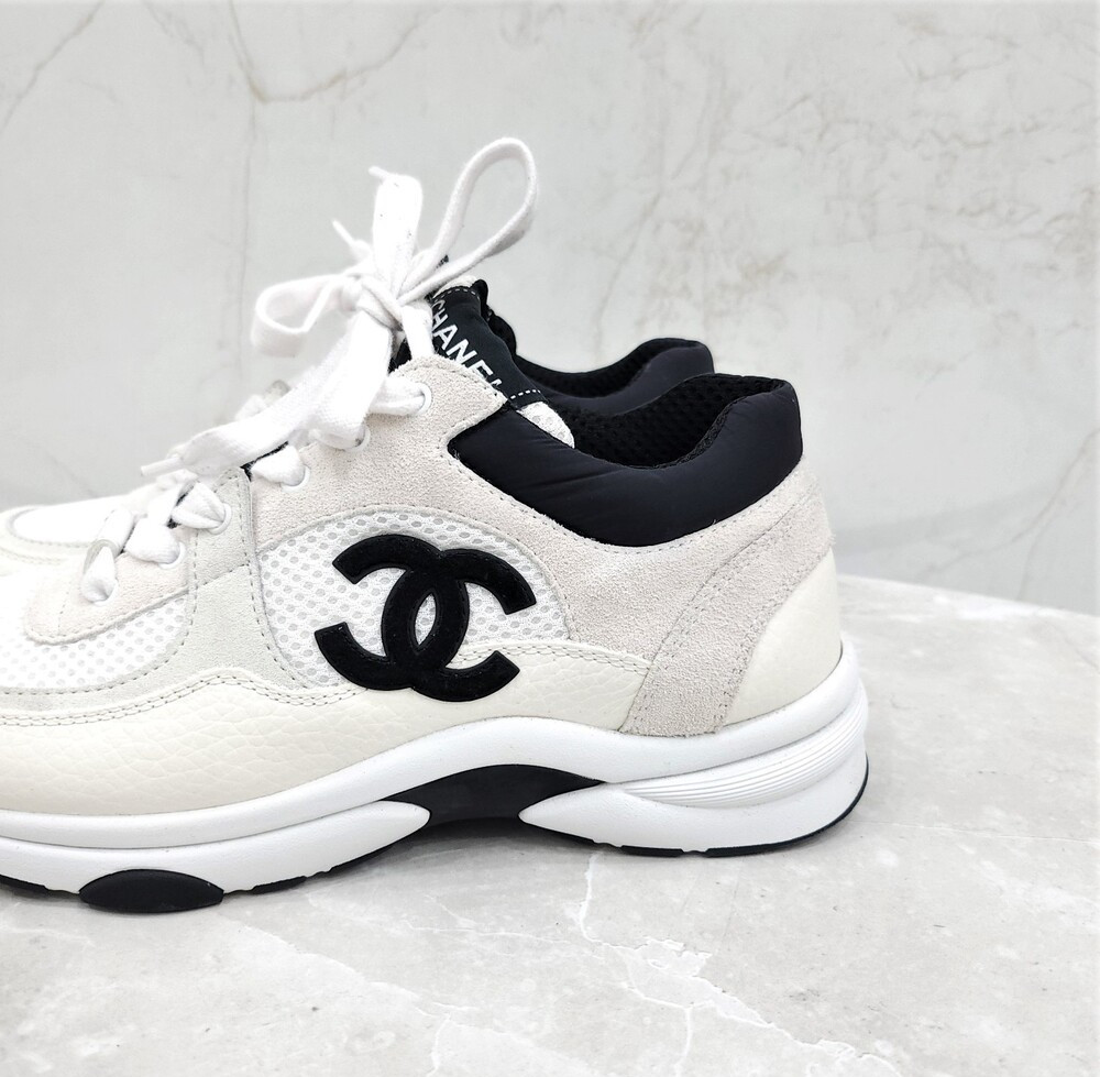 [럭스유] 36.5 / 샤넬 CC로고 화이트 크루즈 스니커즈 G38299