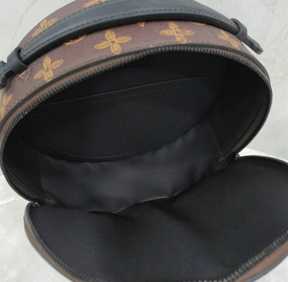 [럭스유] (새상품) 루이비통 한정판 No7 모노그램 휠박스 크로스백