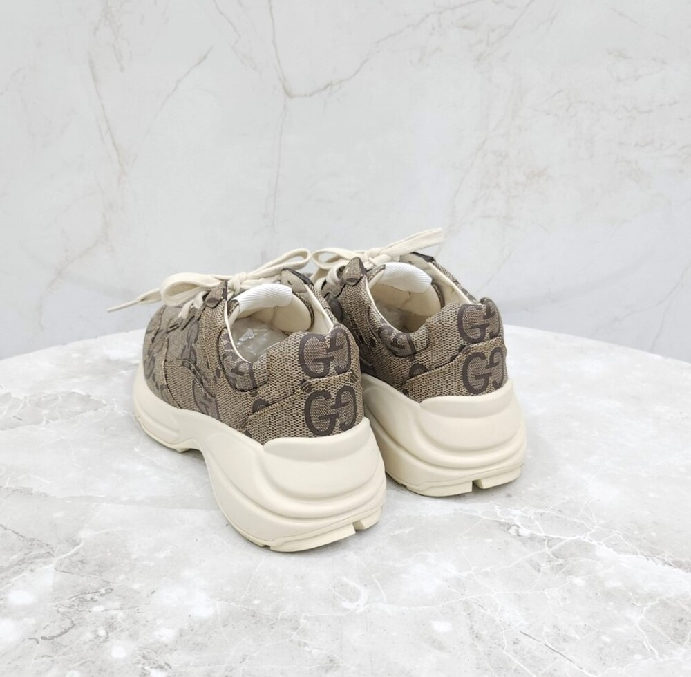 [럭스유] 35.5 / 구찌 GG 라이톤 스니커즈 680915