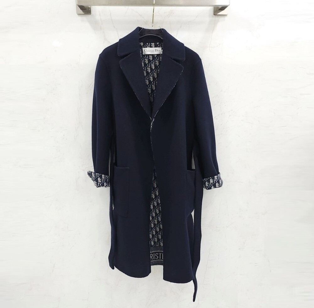 [럭스유] 36 / 디올 버진 울 오블리크 벨트 코트 110M36A1375