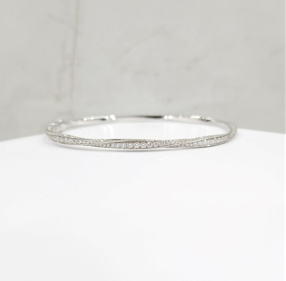 [럭스유] 그라프 스파이럴 파베 다이아몬드 뱅글 팔찌 RGB351-145