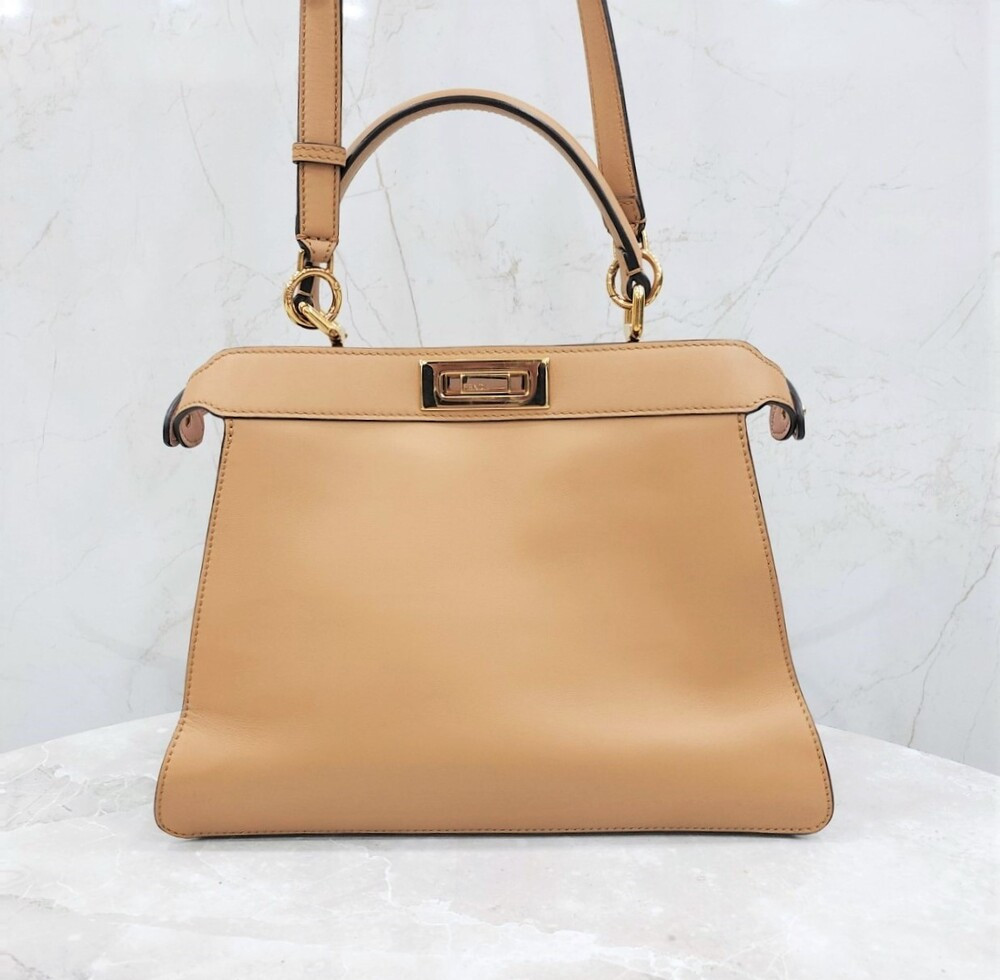 [럭스유] 펜디 피카부 I SEE U 미디움 백