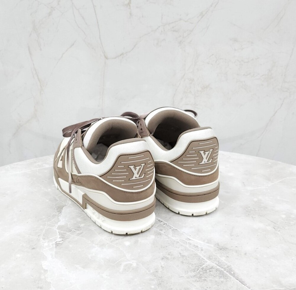 [럭스유] 8.5 / 루이비통 LV 트레이너 스니커즈 1ACWC0