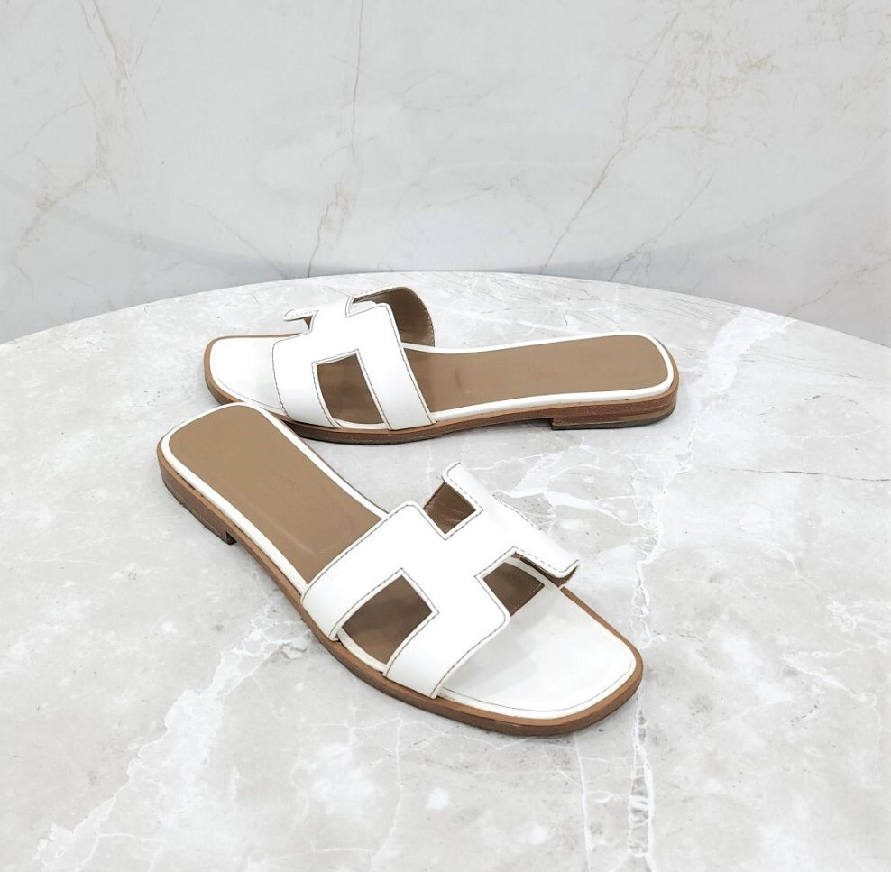[럭스유] 37 / 에르메스 화이트 오란 샌들 슬리퍼