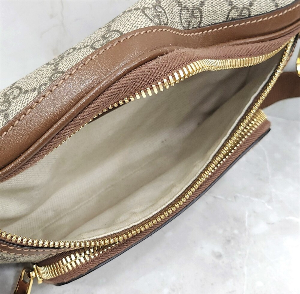 [럭스유] 구찌 GG 수프림 캔버스 브라운 레더 힙색 733240