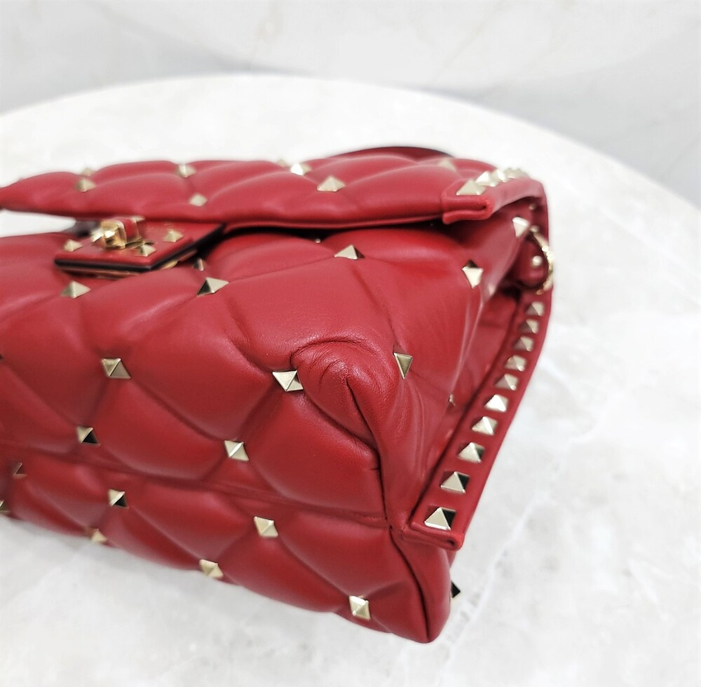 [럭스유] 발렌티노 스터드 가라바니 레더 숄더백 VAB052129