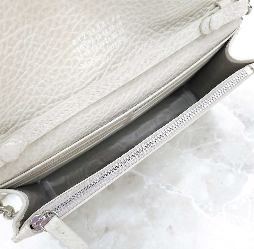 [럭스유] 메종 마르지엘라 WOC 스티치 체인 크로스백