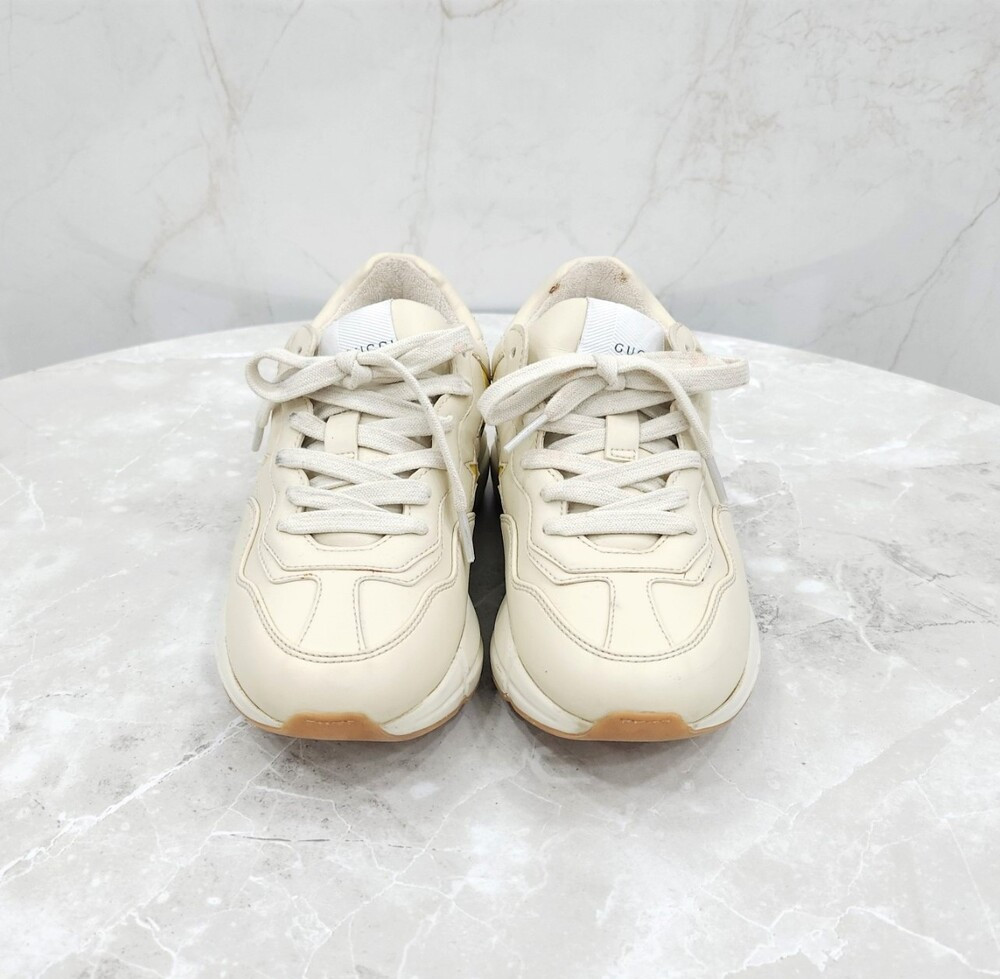 [럭스유] 34 / 구찌 스타패치 라이톤 스니커즈