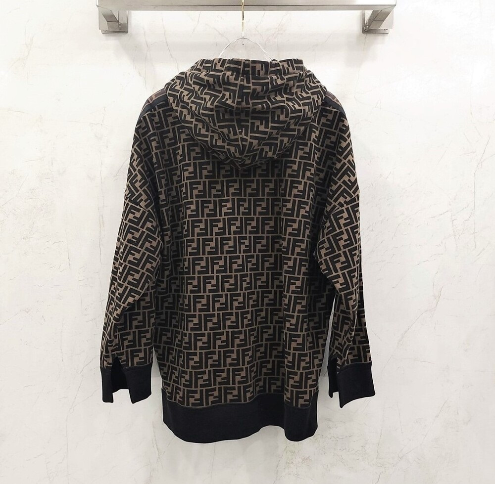 [럭스유] S / 펜디 FF 주카 후드 티셔츠