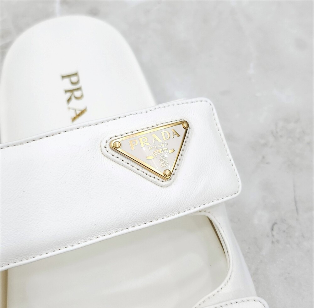 [럭스유] 36.5 / 프라다 나파가죽 슬라이드 1XX755