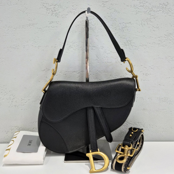 디올 새들백 미디움 블랙 스트랩 숄더백 M0455CBAA