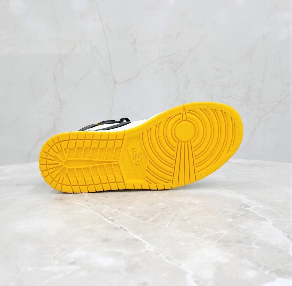 [럭스유] (새상품) US7 / 나이키 X 조던1 레트로 하이 낫 포 리세일 바시티 메이즈