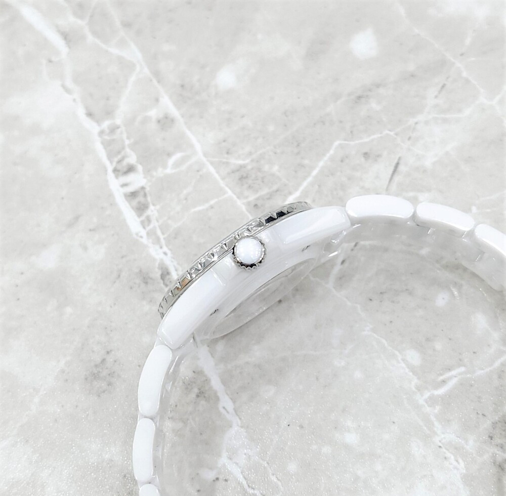 [럭스유] (새상품) 샤넬 J12 다이아몬드 세라믹 칼리버 시계 38mm H5705