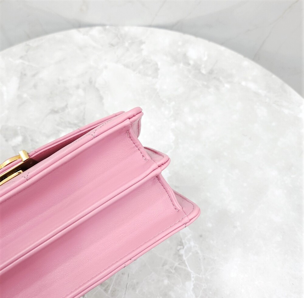 [럭스유] 샤넬 핑크 탑핸들 플랩백 신형내장칩