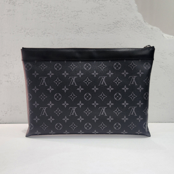 루이비통 디스커버리 모노그램 이클립스 GM 클러치 M62291