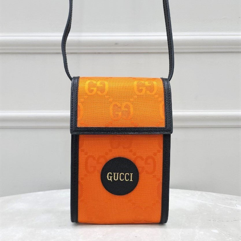 [럭스유] 구찌 GG 오프더그리드 미니 크로스백