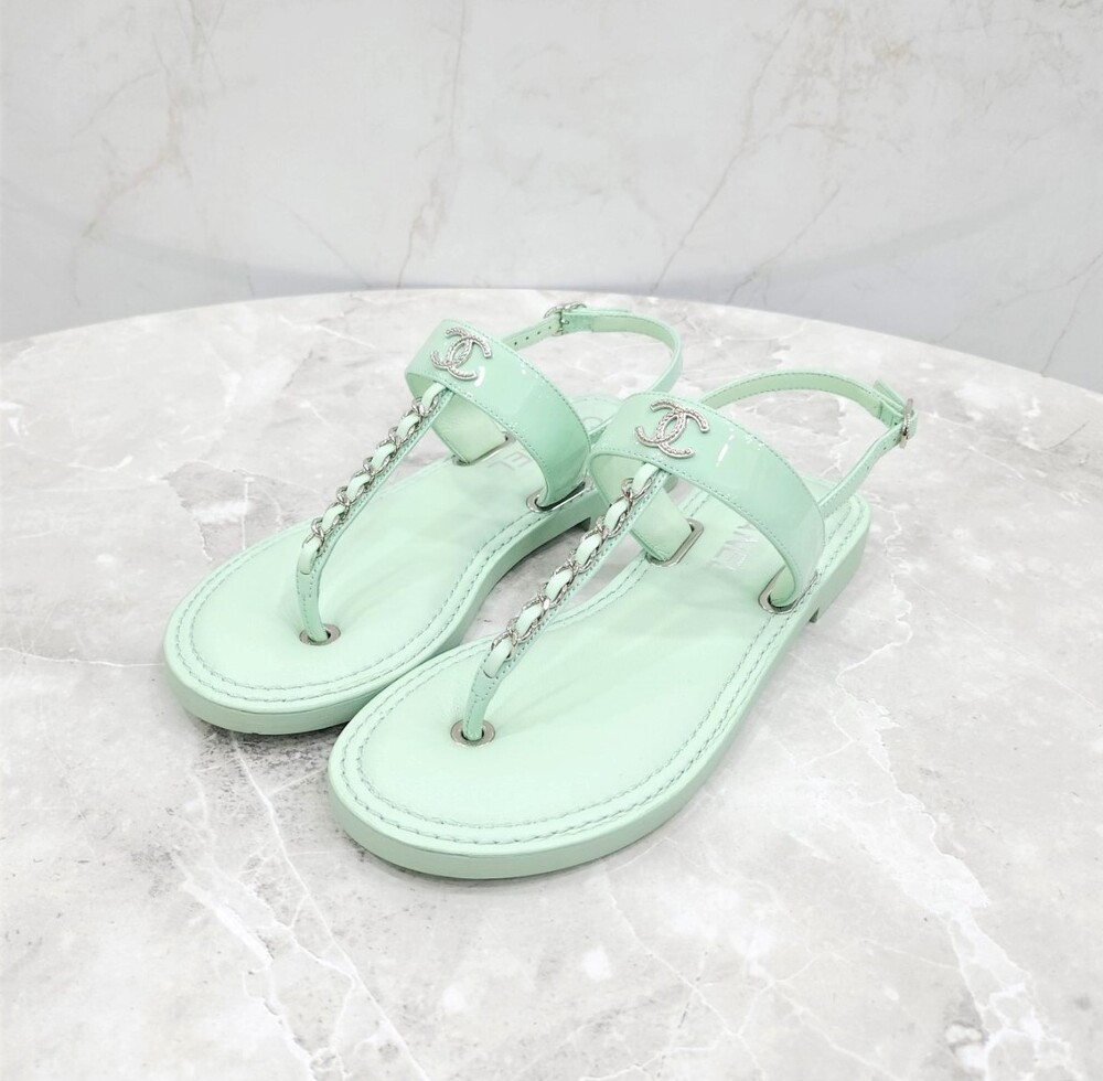 [럭스유] (새상품) 35 / 샤넬 CC로고 체인 T 스트랩 플립플랍 샌들 G38221