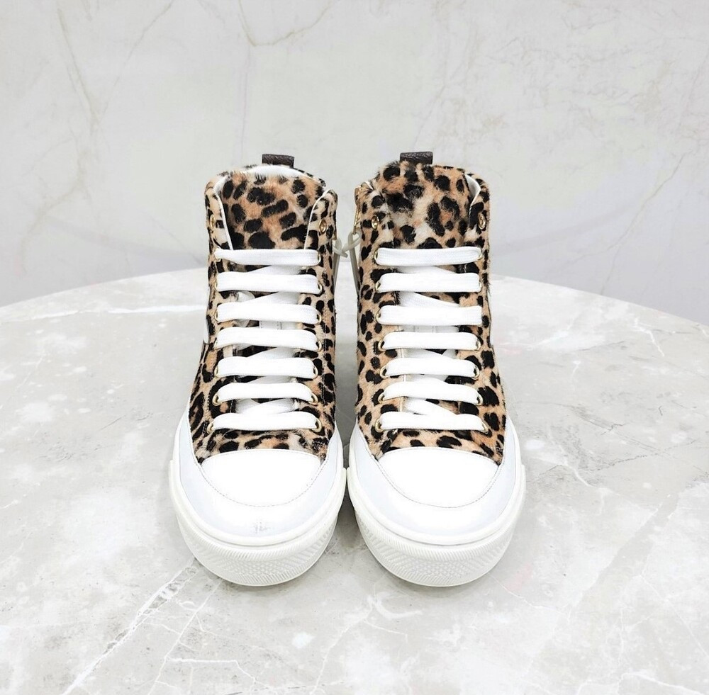 [럭스유] 36 / 루이비통 LV 레오파드 자수 패치 스니커즈