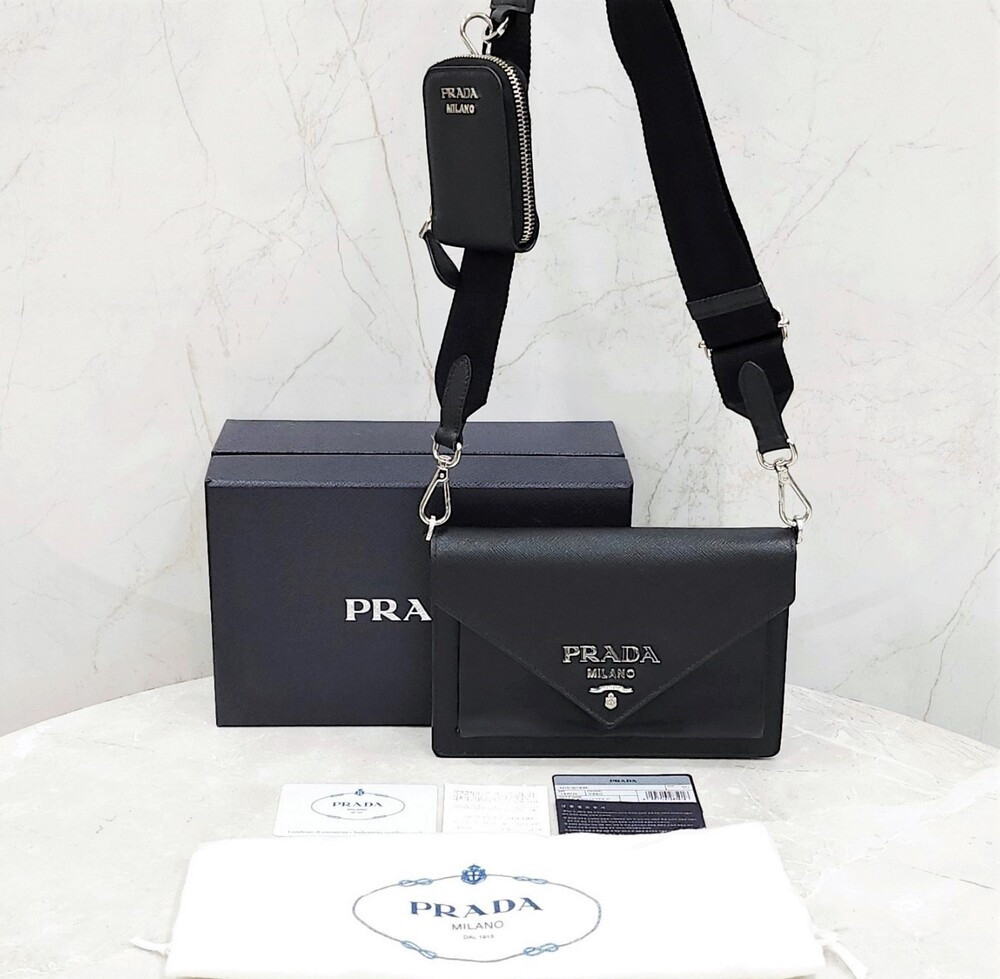 [럭스유] 프라다 사피아노 엔벨로프 크로스백