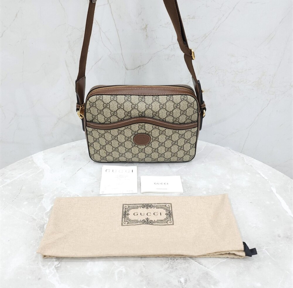 [럭스유] 구찌 인터로킹 G 수프림 메신저백 675891