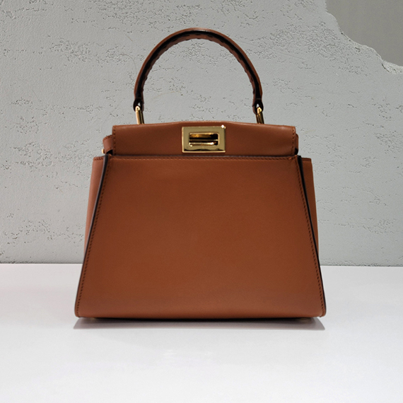 펜디 피카부 아이코닉 미니 토트백 8BN244