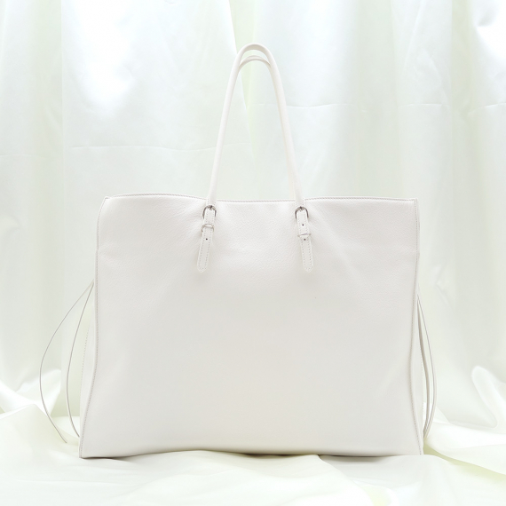 Balenciaga(발렌시아가) 236701 화이트 카프스킨 파피에르 A4 짚 어라운드 토트백