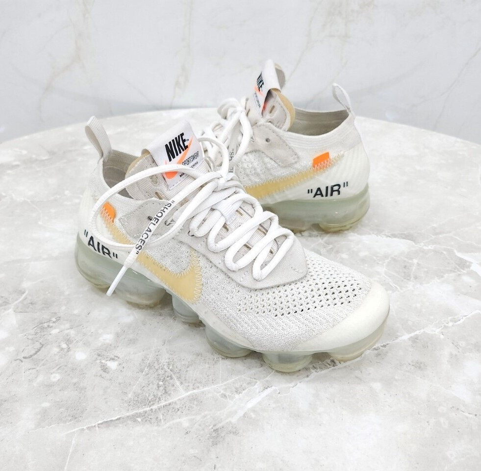 [럭스유] 230 / 나이키 X 오프화이트 더 텐 화이트 베이퍼맥스 스니커즈