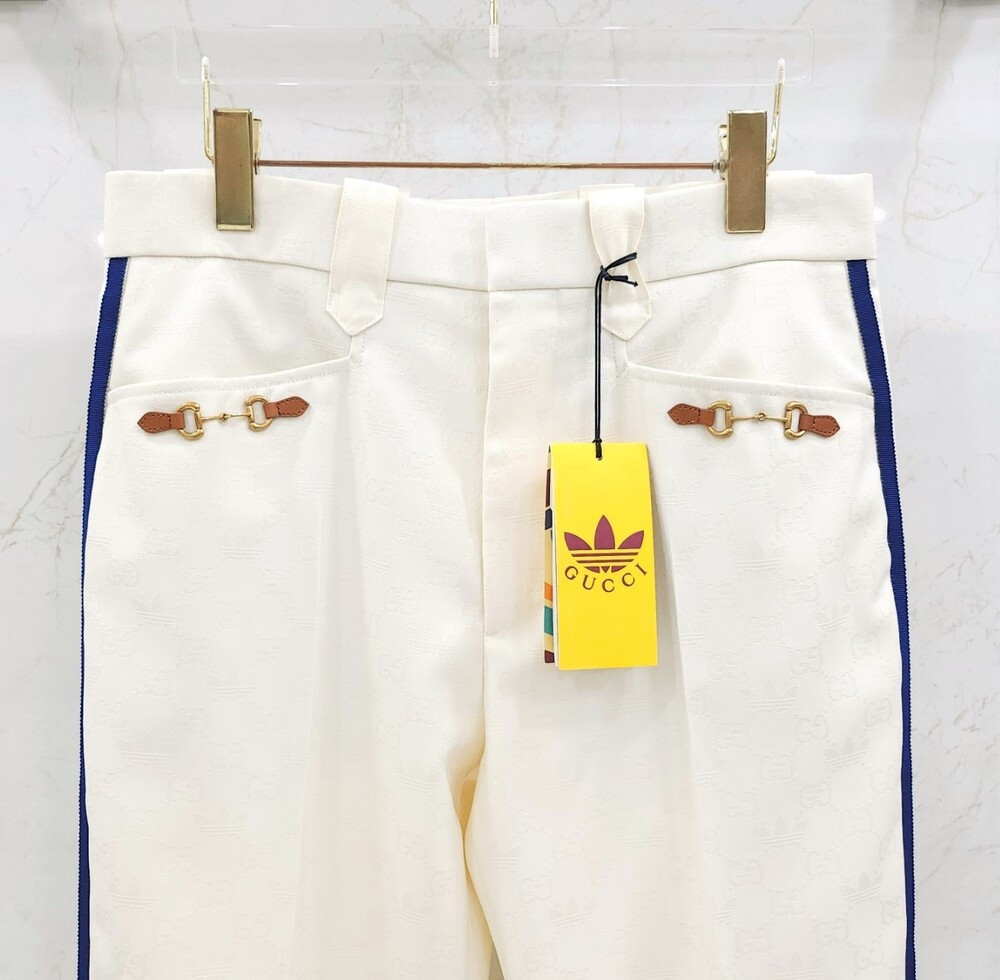[럭스유] (새상품) 46 / 구찌 X 아디다스 GG 홀스빗 화이트 팬츠 696656