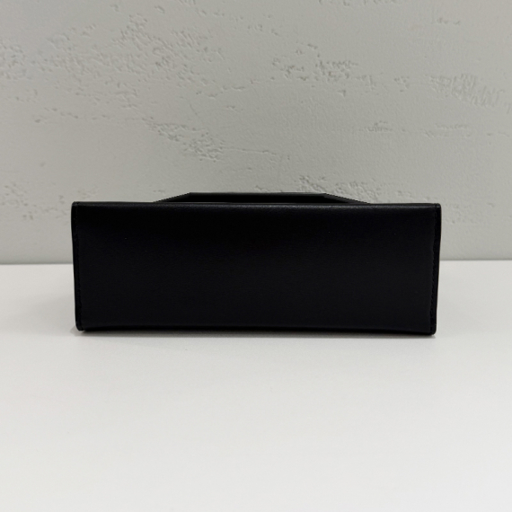 페라가모 미니 스퀘어 크로스백 24 1550