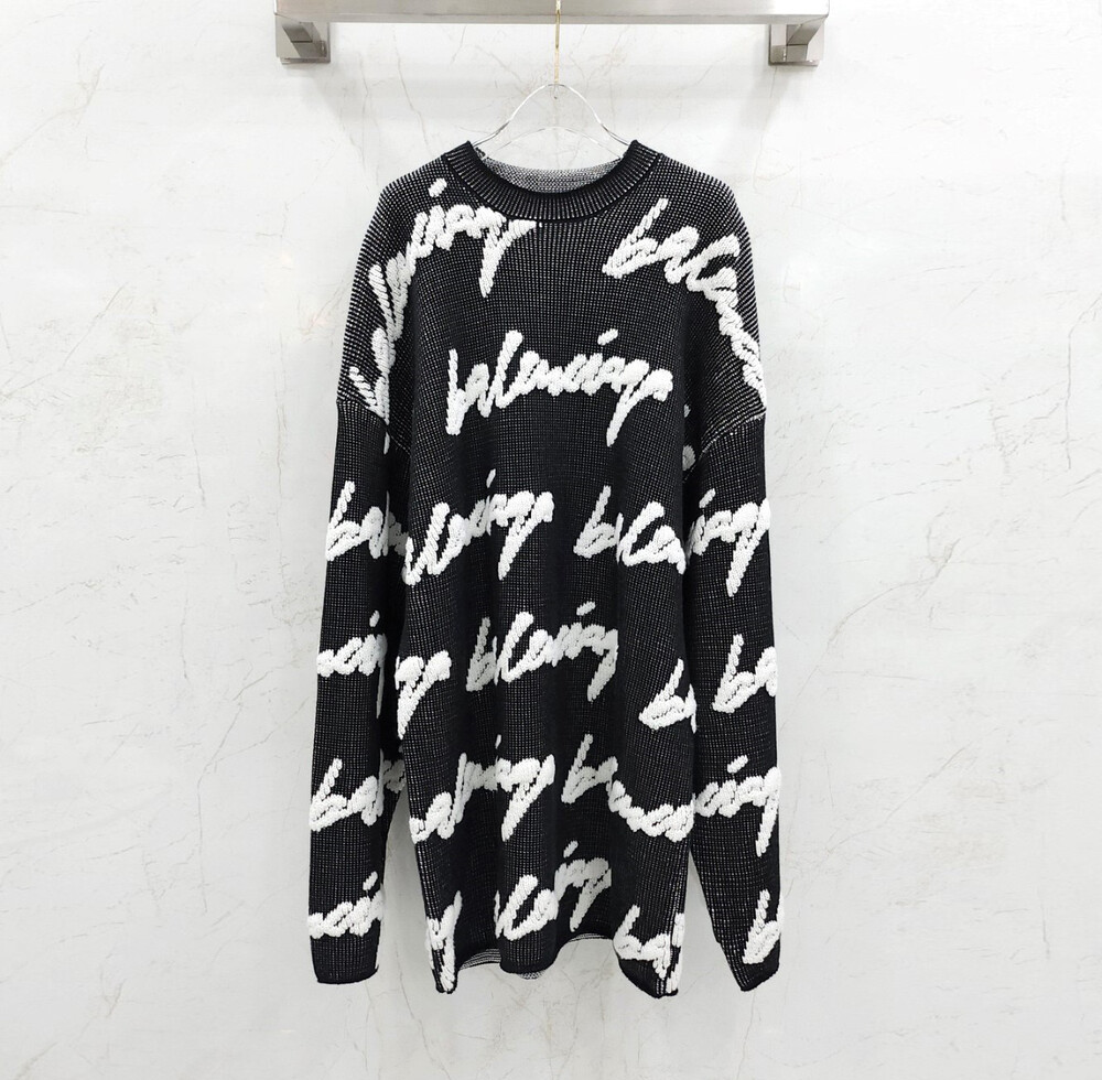 [럭스유] L / 발렌시아가 코튼 3D 스크리블 로고 니트