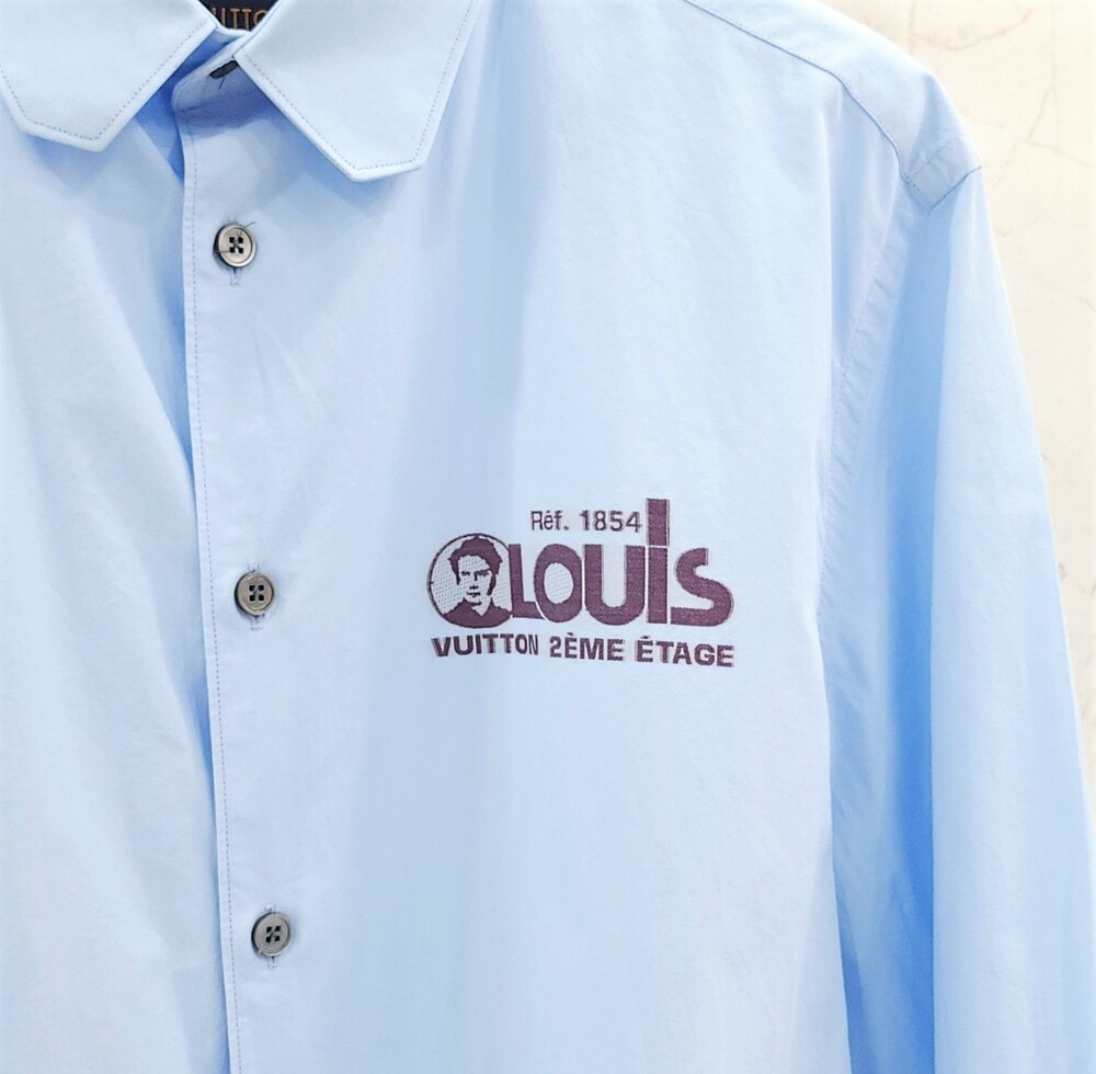 [럭스유] (새상품)  S / 루이비통 로고 프린팅 레귤러 블루 셔츠