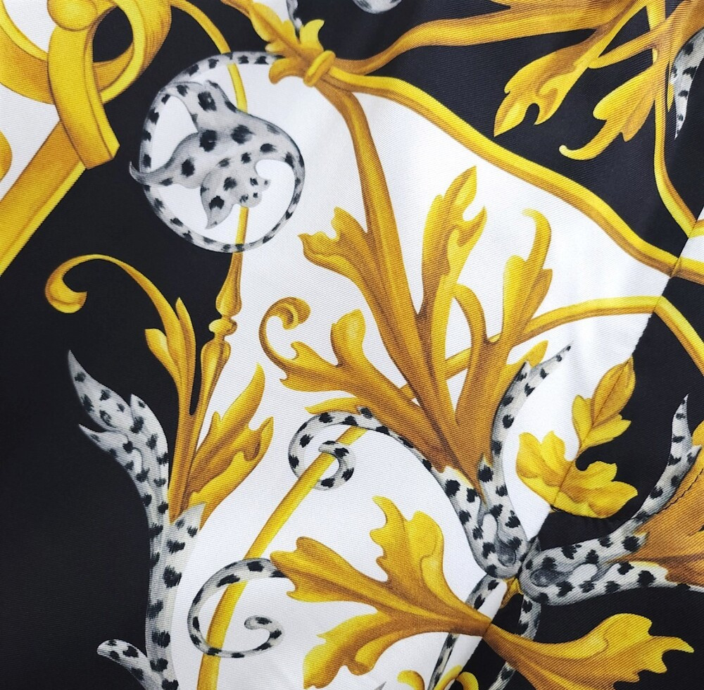 [럭스유] (새상품) 48 / 베르사체 메두사 르네상스 쇼츠 반바지