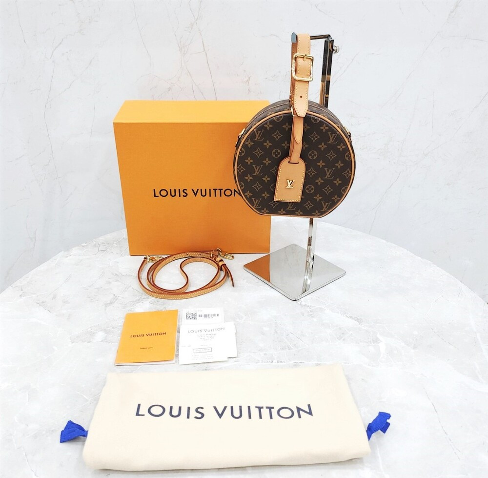 [럭스유] 루이비통 쁘띠뜨 부아뜨 샤포 모노그램 크로스백 M43514